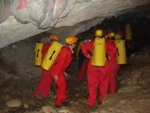 Meditacion en cuevas - Viajes Mystikos-18