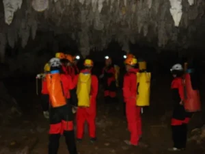 Meditacion en cuevas - Viajes Mystikos-20